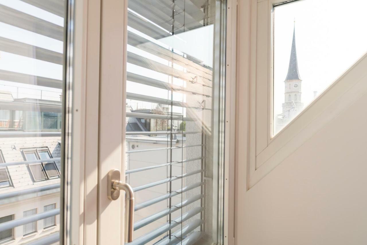 Apartment Penthouse Kohlmarkt By Ichbucheat *