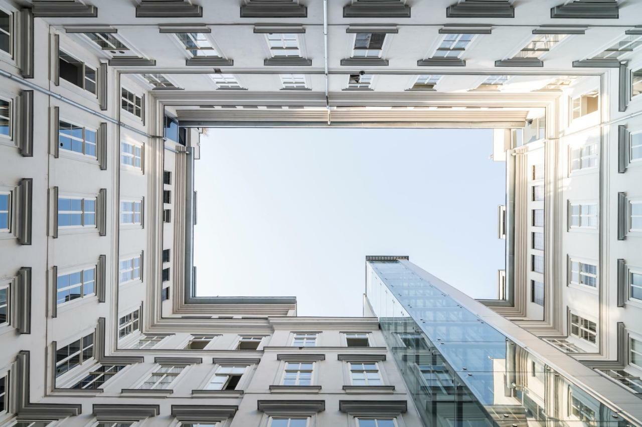 Penthouse Kohlmarkt By Ichbucheat Apartment